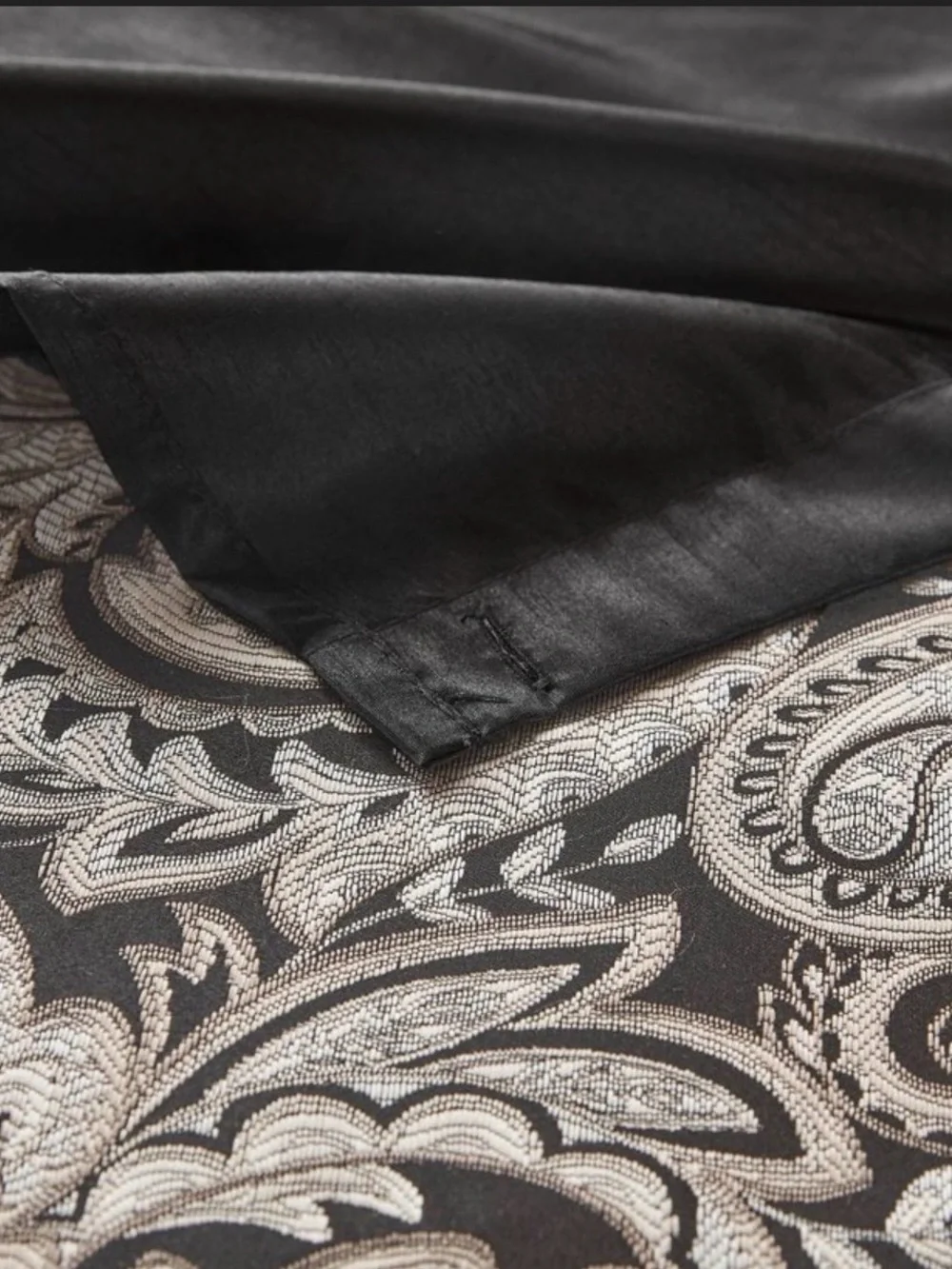 Black Top Madison Park Paisley Shower Curtain New sealed 72 x 72